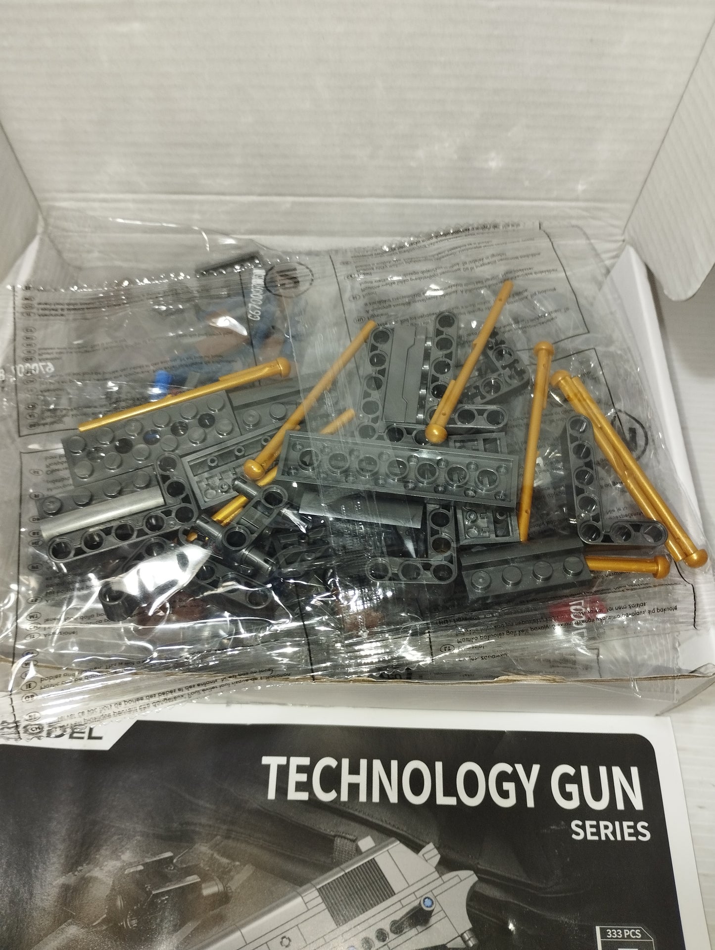 Model Bricks Play & Explorer Mattoncini Da Assemplare 333 Pezzi