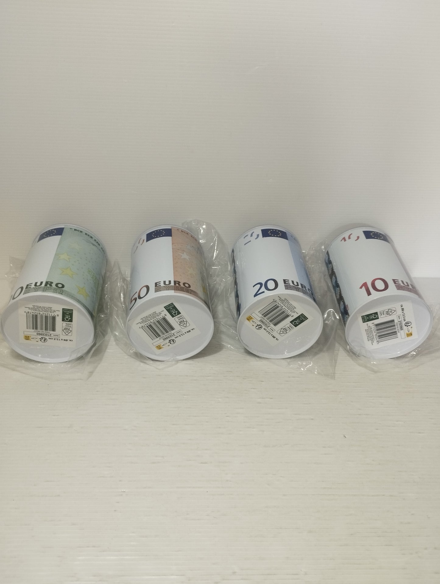 4 Salvadanai In Metallo Non Apribili Decorati Euro