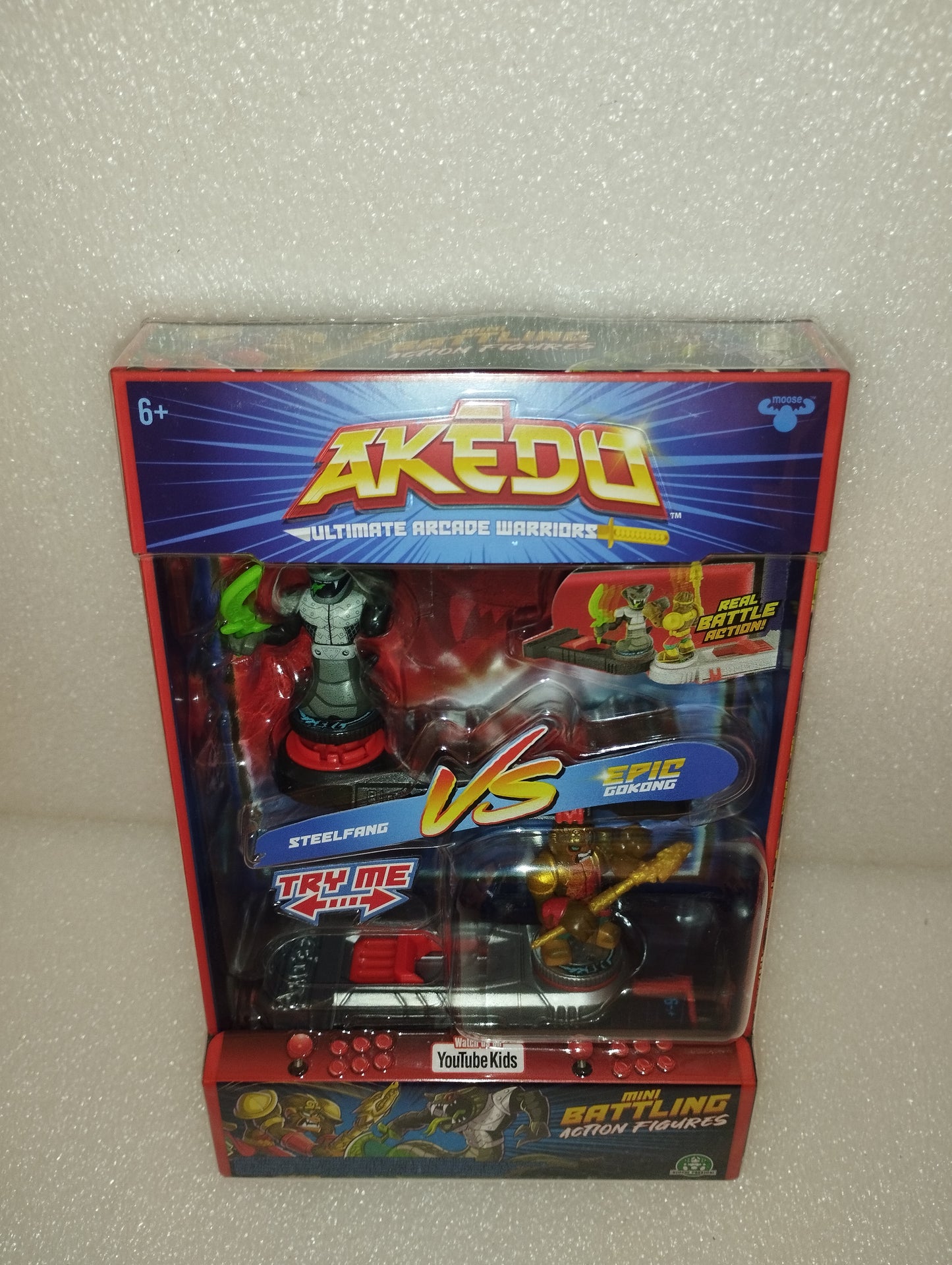 Akedo Steelfang vs Epic Gokong
Giochi Preziosi