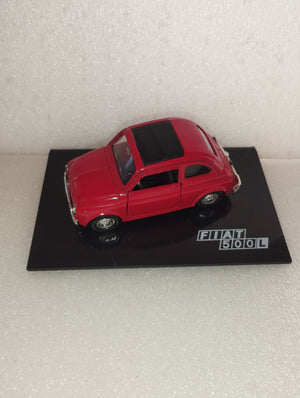 Fiat 500 L Polistil
Cod. S599 scala 1:25
Made in Italy