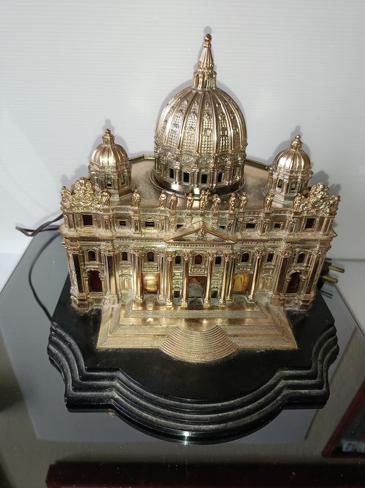 Basilica San Pietro Souvenir Anni 60 In Plastica