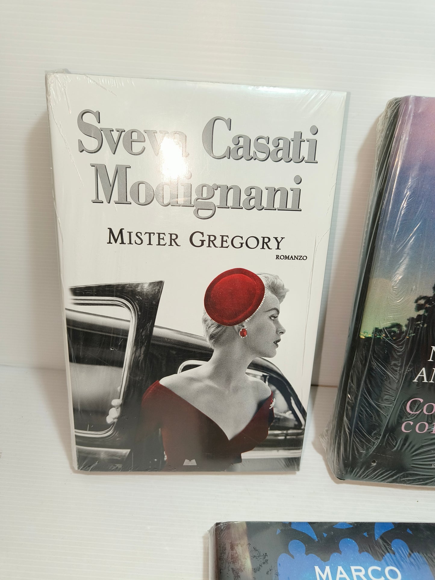 Lotto libri sigillati