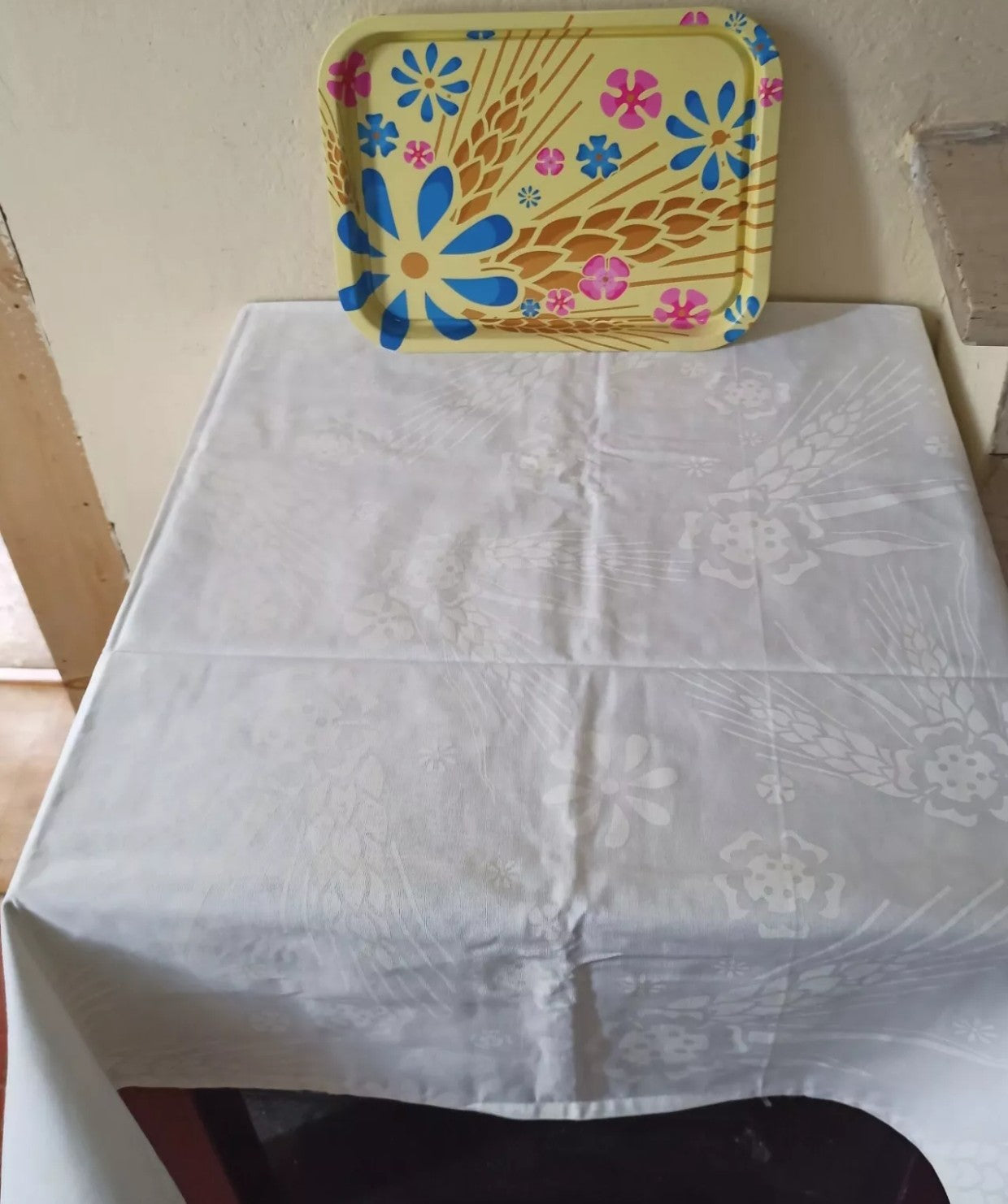 Tovaglia e vassoio Mulino Bianco