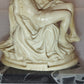 Pietà Di Michelangelo In Marmoresina
A.Santini Vintage
Misure 14h/10,5/7  cm circa