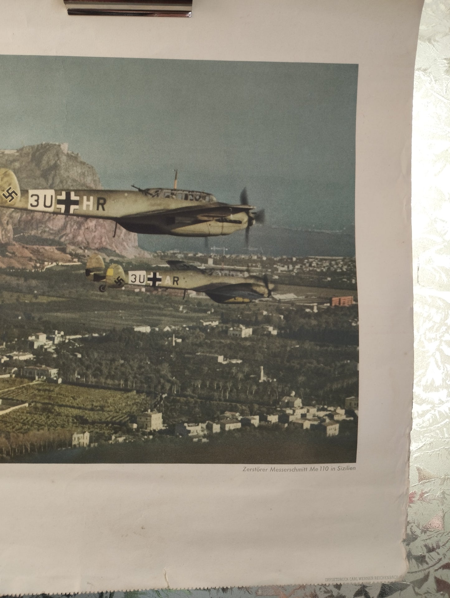 Rara Stampa Messerschmitt Me 110 in Sicilia
Da Calendario della  Luftwaffe 1942