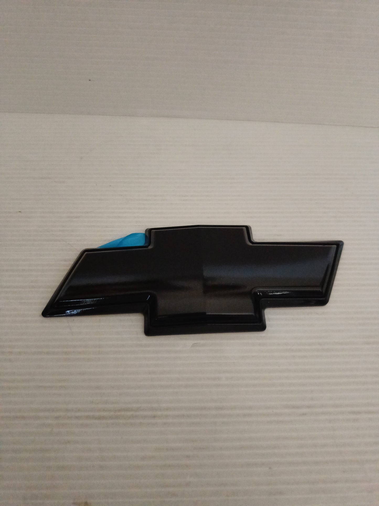 Logo Fregio Chevrolet In Plastica

Con adesivo