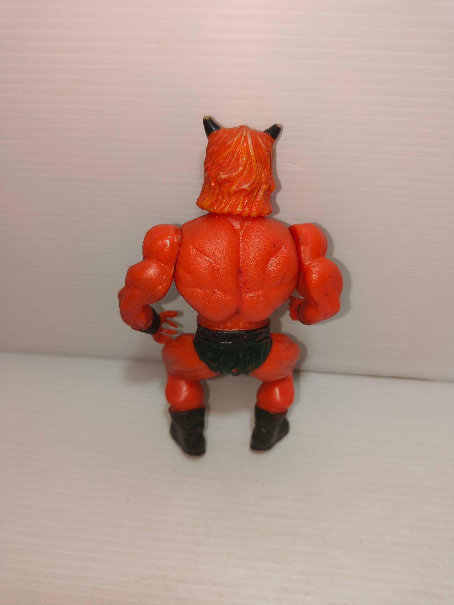 Muscle Galaxy Warriors, anni 80 LEGGI