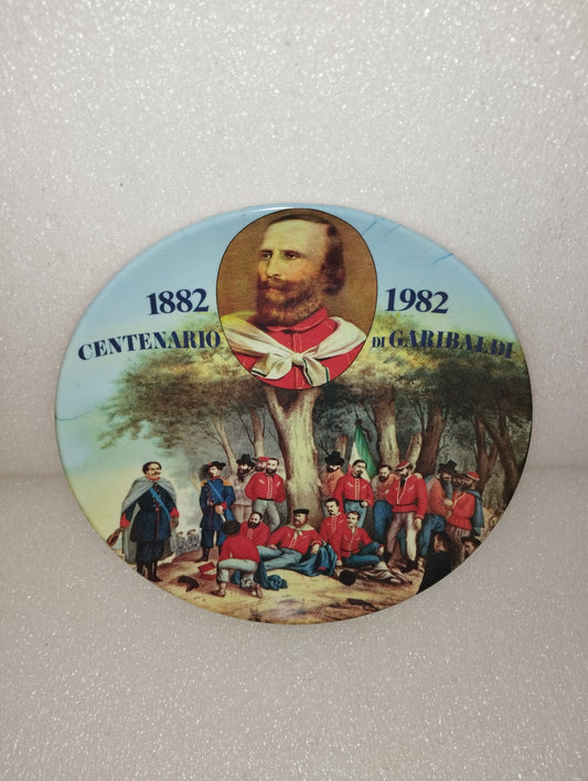 Piatto Centenario Di Garibaldi
1882/1982  In Melamina
Diametro 19 cm circa