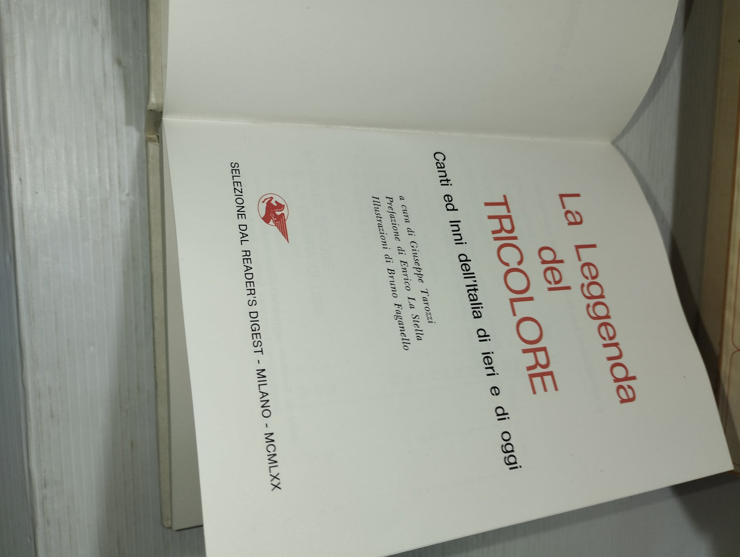 La Leggenda Del Tricolore Cofanetto
Edito nel 1970 da Selezione dal Reader's Digest