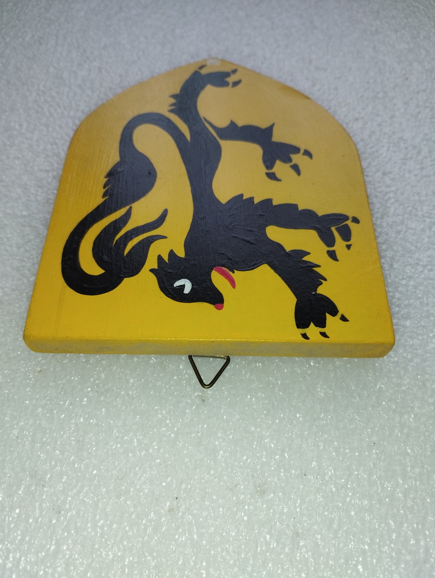 Stemma Leone In Legno
Dipinto a mano