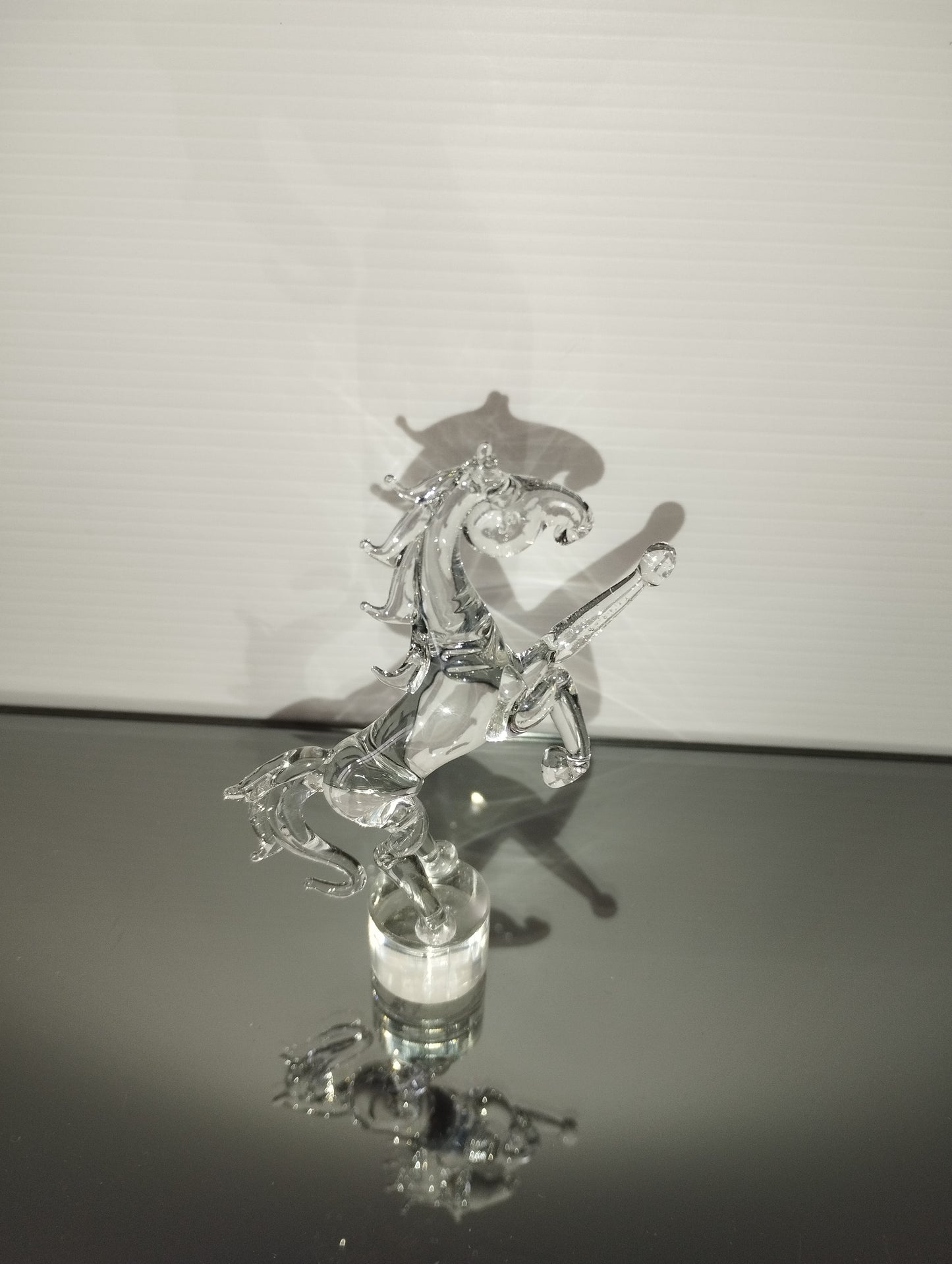 Piccola Scultura In Vetro Raffigurante Cavallo