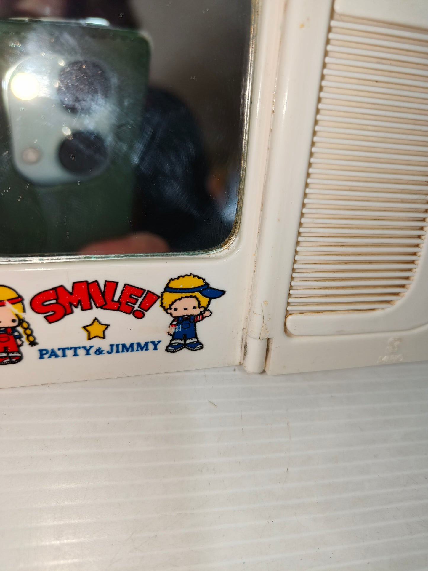 Set specchio e pettine Patty and Jimmy, Sanrio anni 70 LEGGI