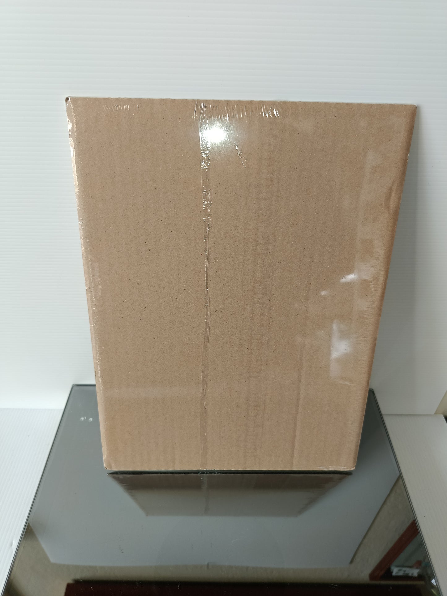 Ufficiale e Caporale paracadutisti della 1° Brigata paracadutista combattono nella zona di ponte di Primosole (Catania)
Stampa Originale Fine Anni 70