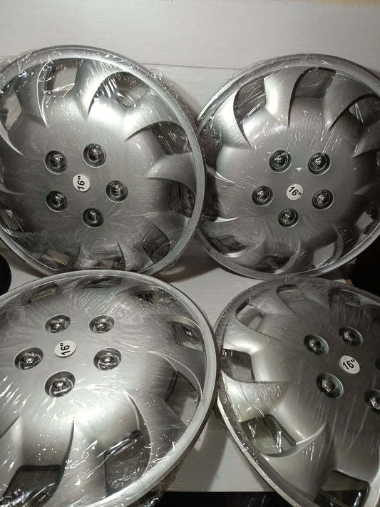 4 Copricerchi 16" In Plastica