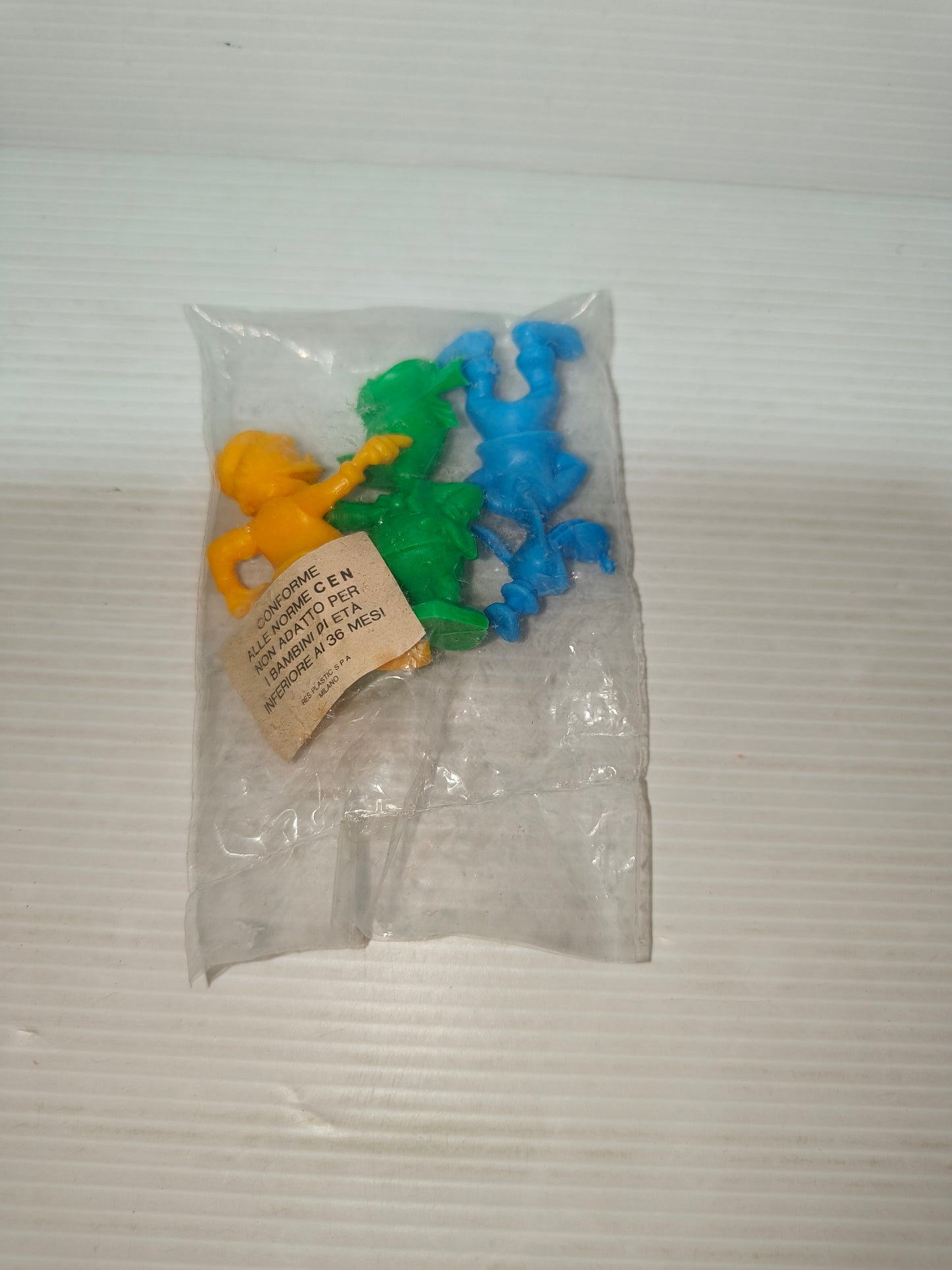 Sorpresine personaggi Walt Disney in plastica anni 60 Res Plastic