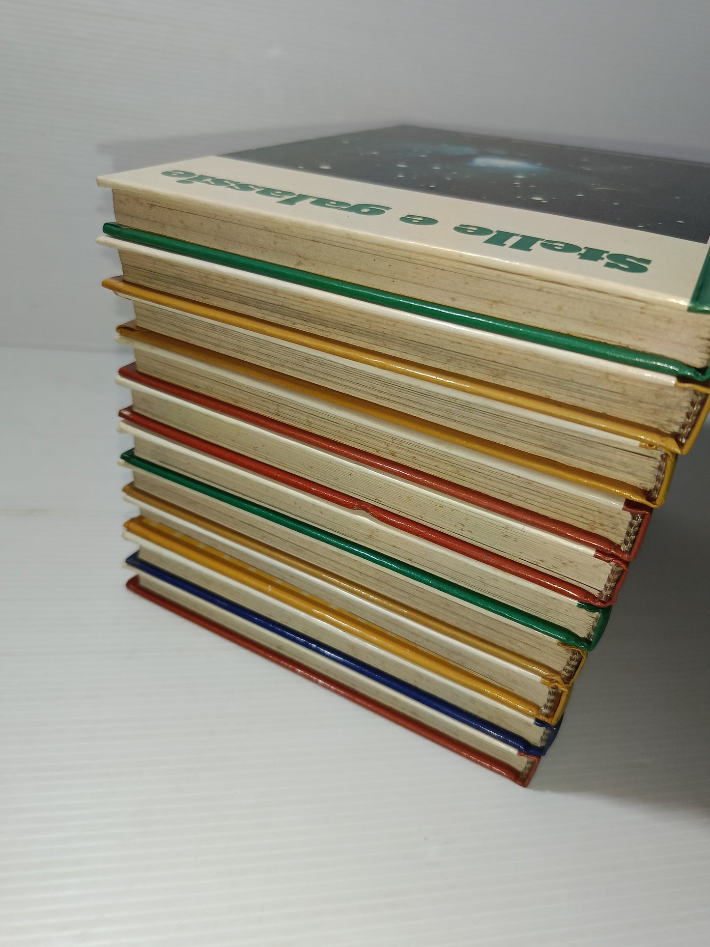 10 Volumi Grandi Temi De Agostini Anni 70