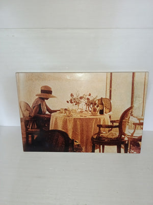 Descriptive image text