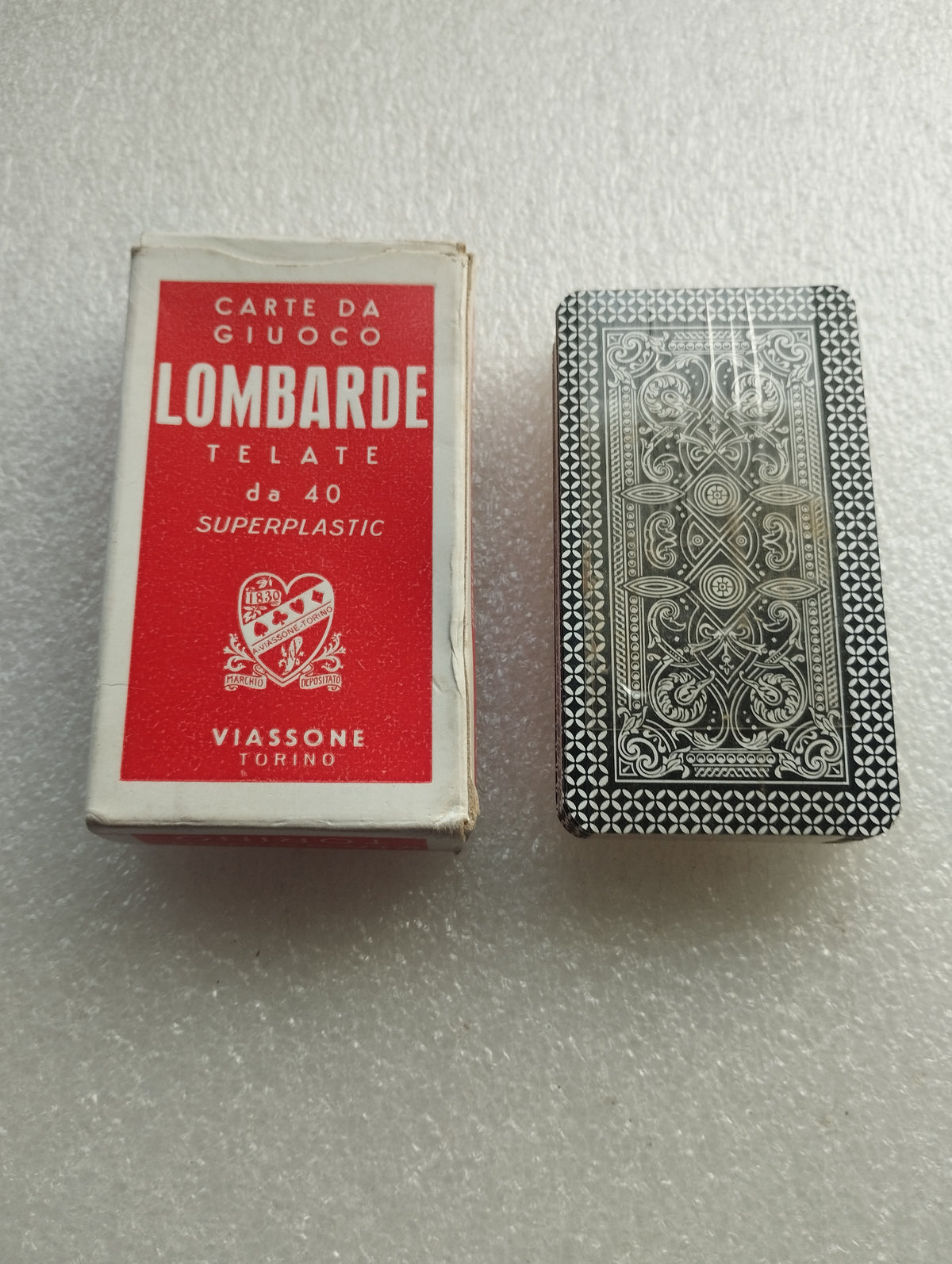 Carte Da Giuoco Viassone Torino
Lombarde n. 14
Telate Superplastic
Mazzo di 40 carte