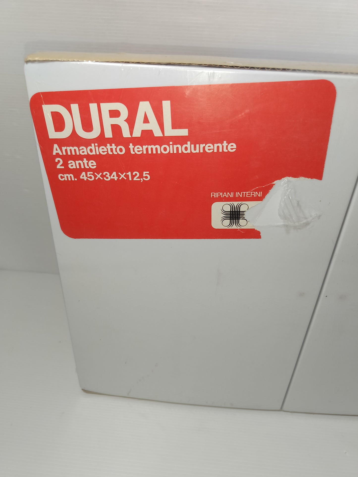 Armadietto Sonya Plastic Press Vintage
Il plastica termoindurente 2 ante