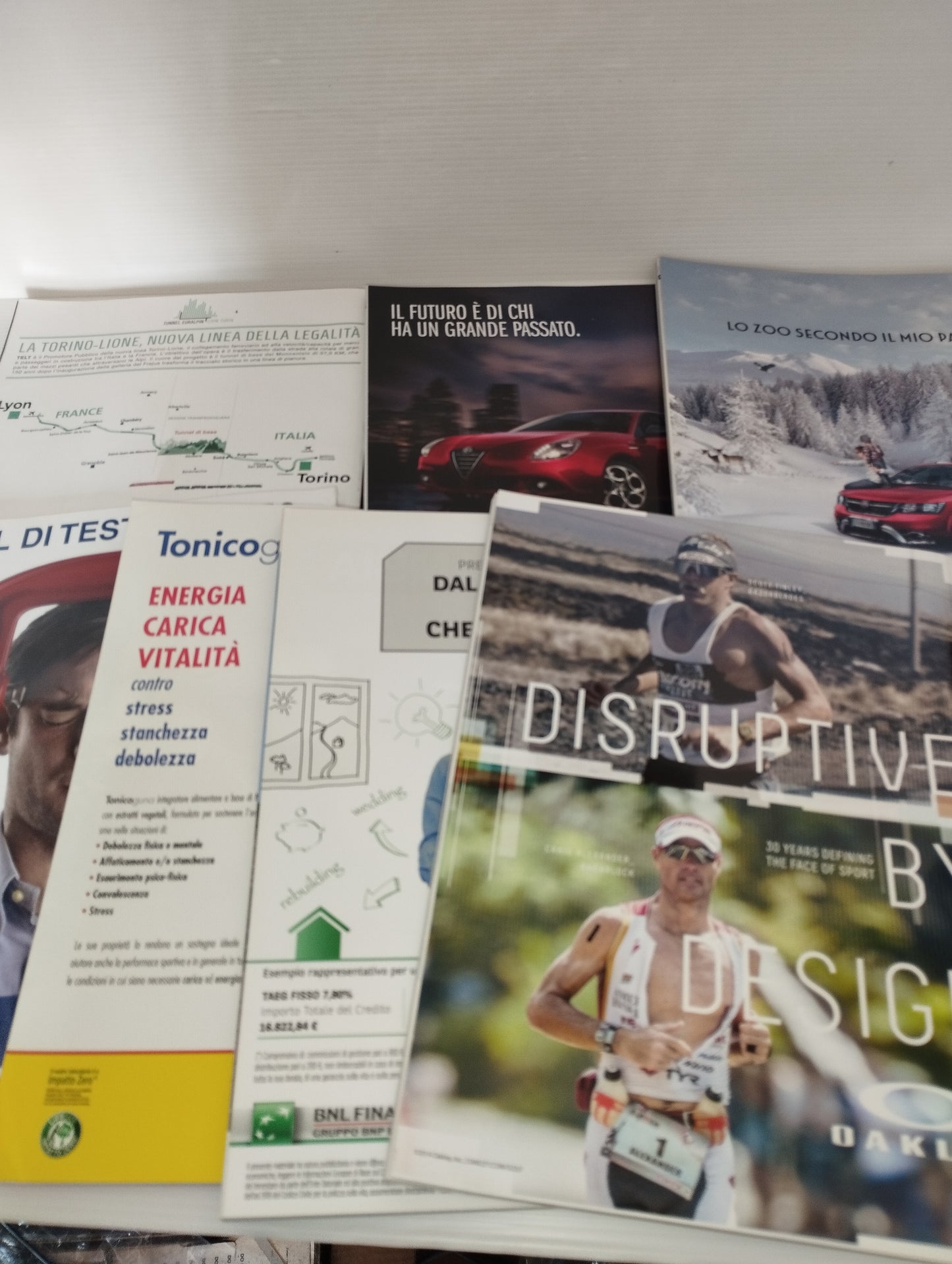 8 Riviste Il Carabiniere Anno 2014/15