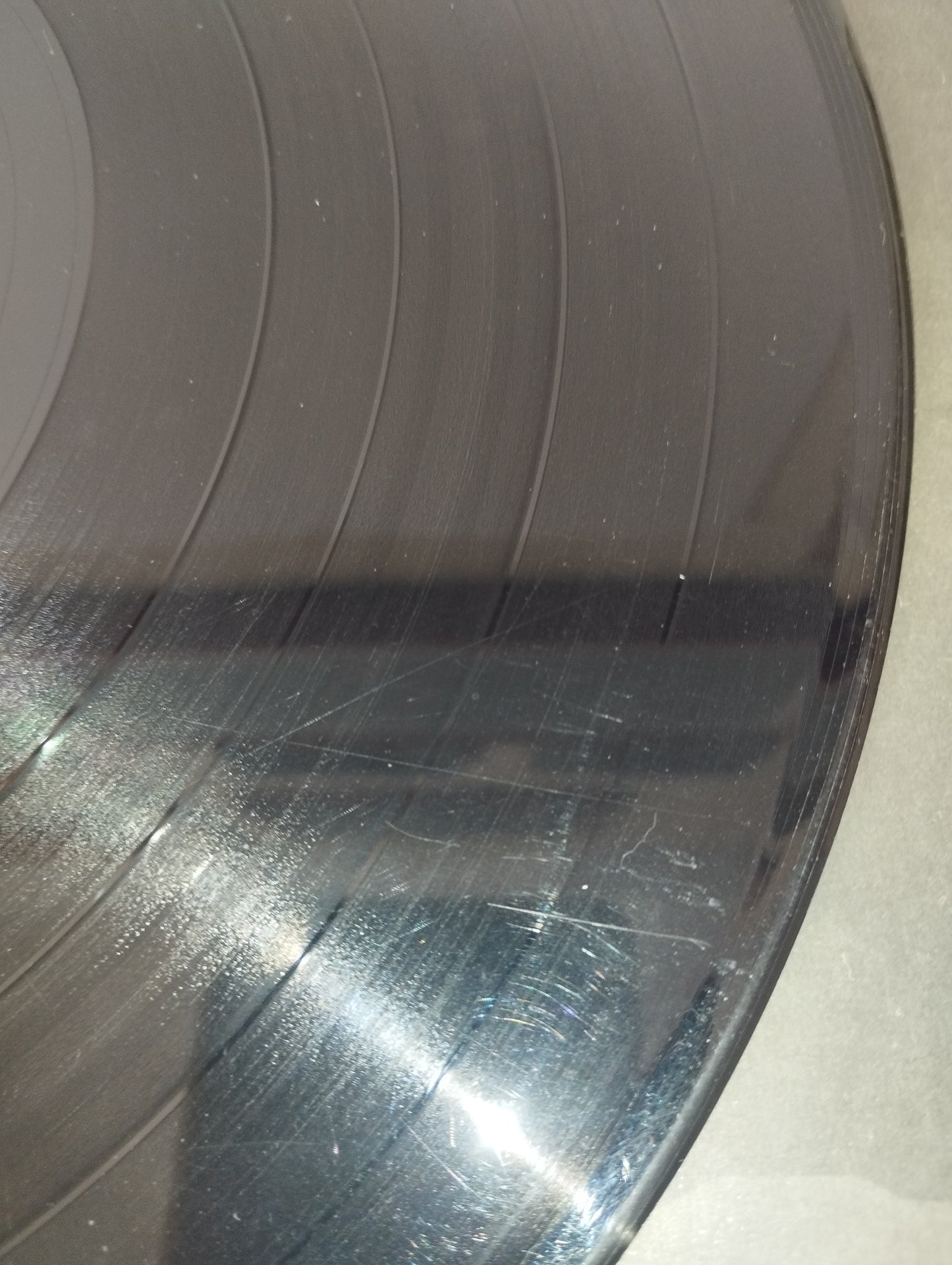 Atlas Ufo Robot Actarus Lp 33 giri
Edito nel 1978 da Cetra Cod.LPX70
PRECISO CHE È IN VENDITA IL SOLO VINILE.NO COPERTINA