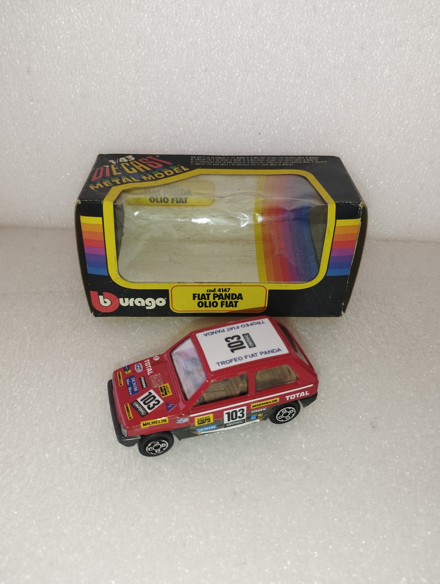 Fiat Panda 45 Bburago
Scala 1:43
Die Cast Metal