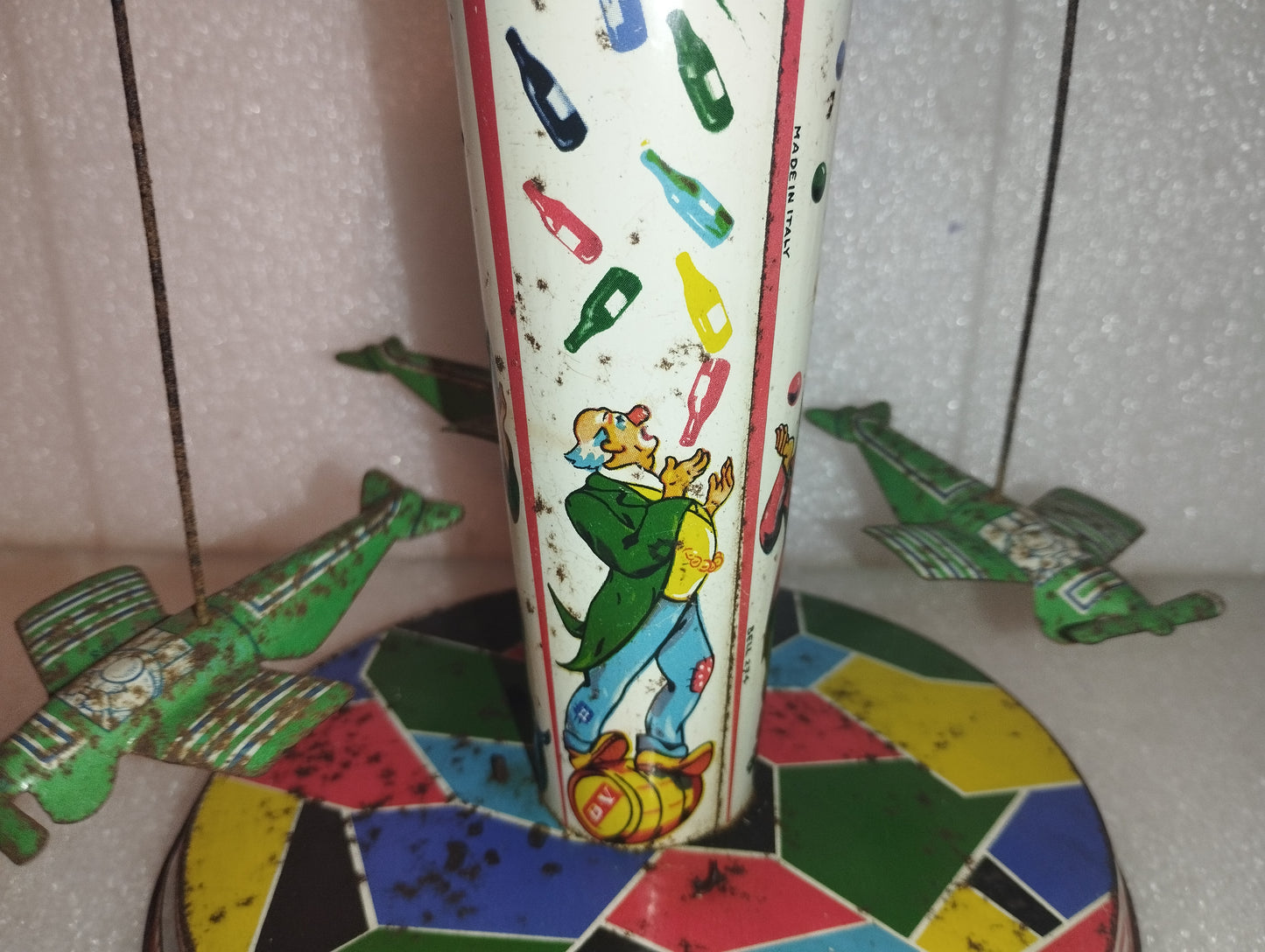 BELL Giostra In Latta
Anni 50
Made in Italy
Da Restaurare