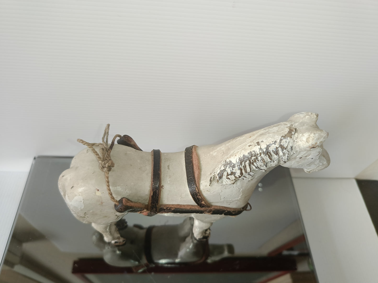 Antico Cavallo In Legno Da Restaurare