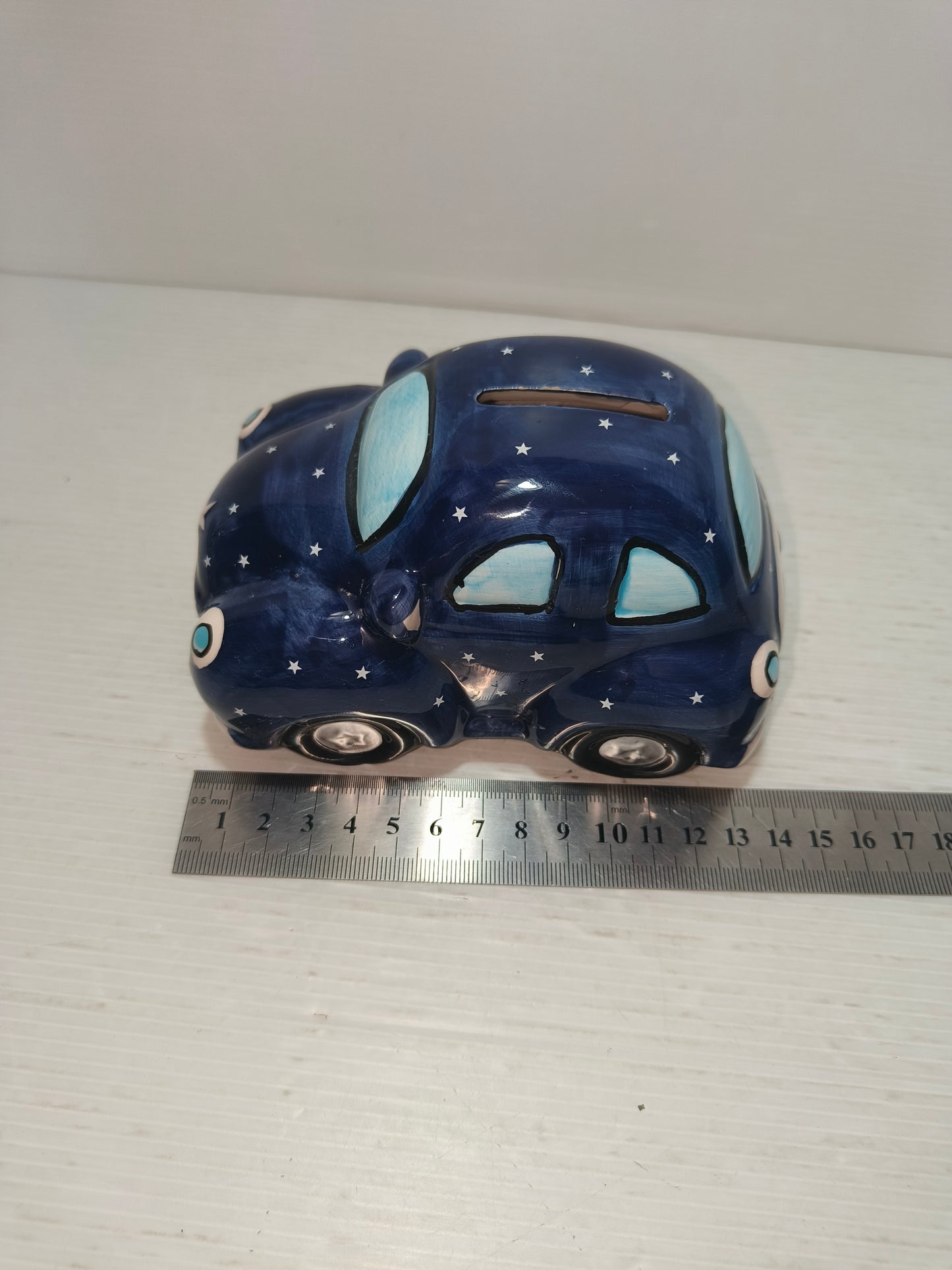 Salvadanaio Baci Perugina, LEGGI