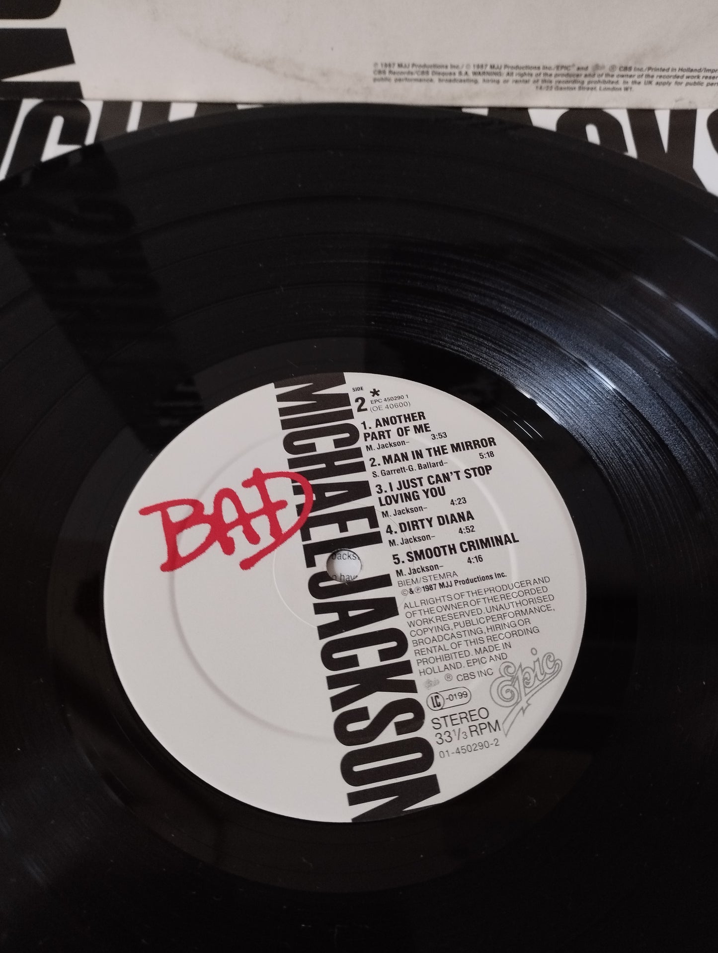 Bad  Michael Jackson Lp 33 Giri
Edito nel 1987 da  Epic Cod.EPC 450290 1
