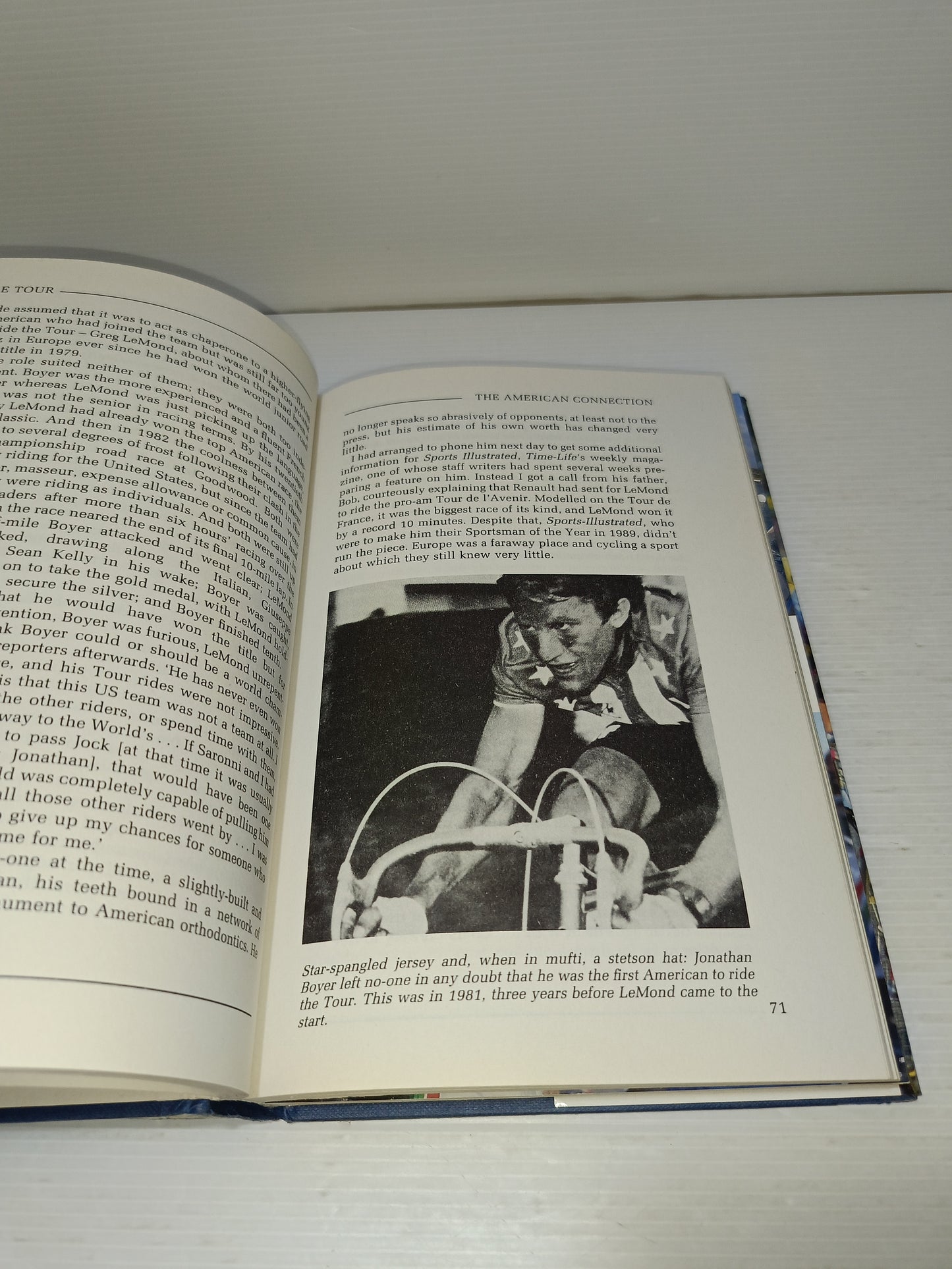 Le Tour Geoffrey Nicholson
Edito nel 1991 daHodder & Stoughton