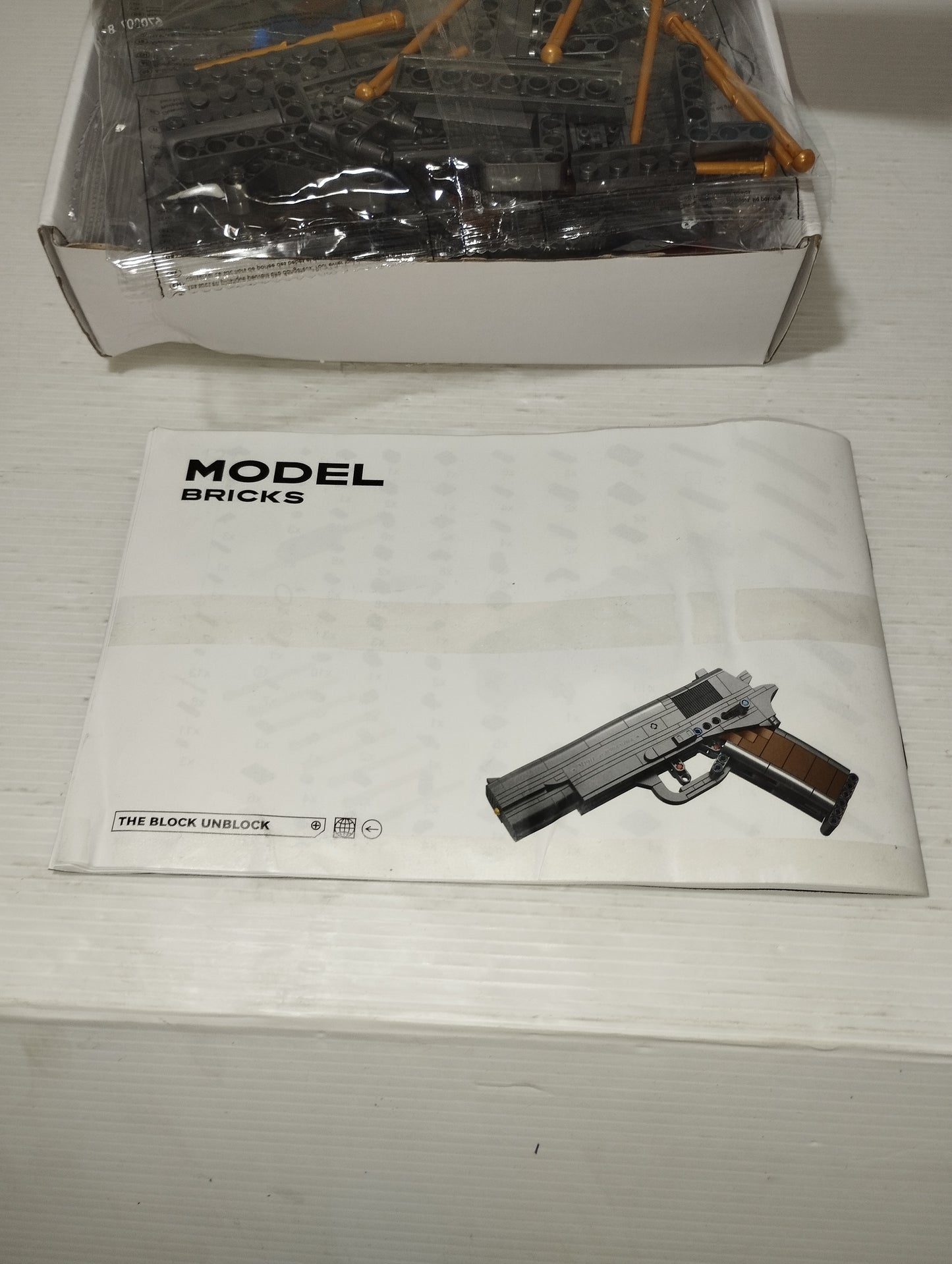 Model Bricks Play & Explorer Mattoncini Da Assemplare 333 Pezzi