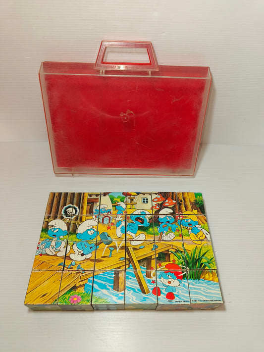 Cubi giocattolo Puffi anni 80, LEGGI