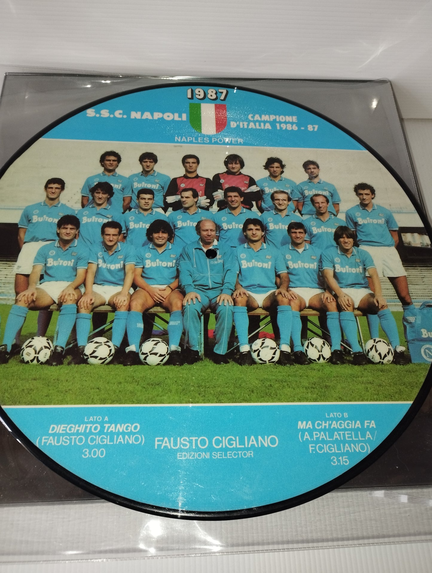 Napoli Campione d'Italia 1986/87
Fausto Cigliano Dieghito Tango/Ma Ch'aggia Fa
Picture Disc