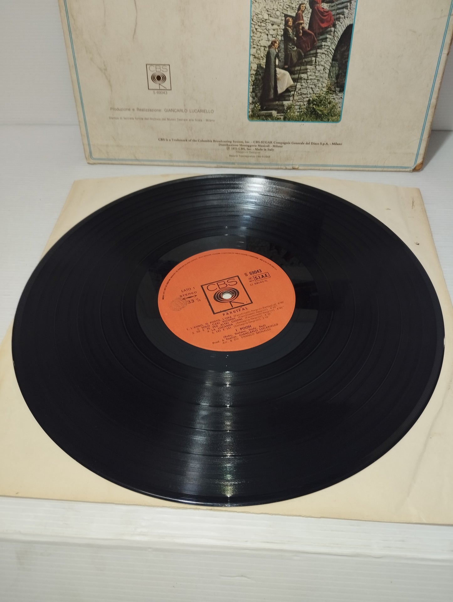 Parsifal I Pooh Lp 33 Giri
Edito nel 1973 da CBS Cod.S 69043
Prima Edizione con inserto