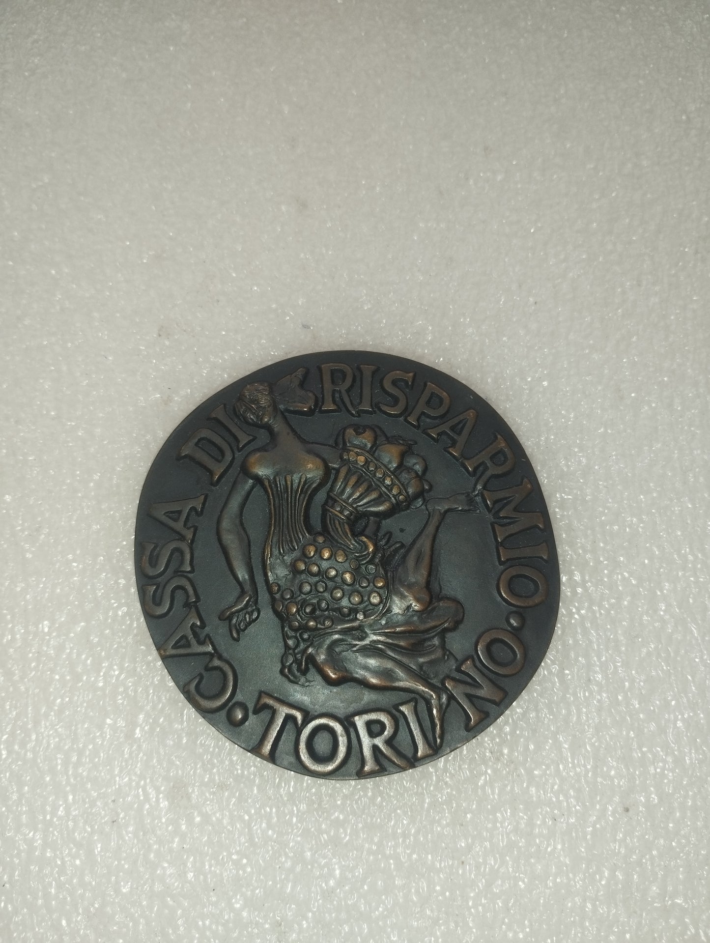 Medaglia commemorativa cassa di risparmio
In bronzo firmata Minguzzi