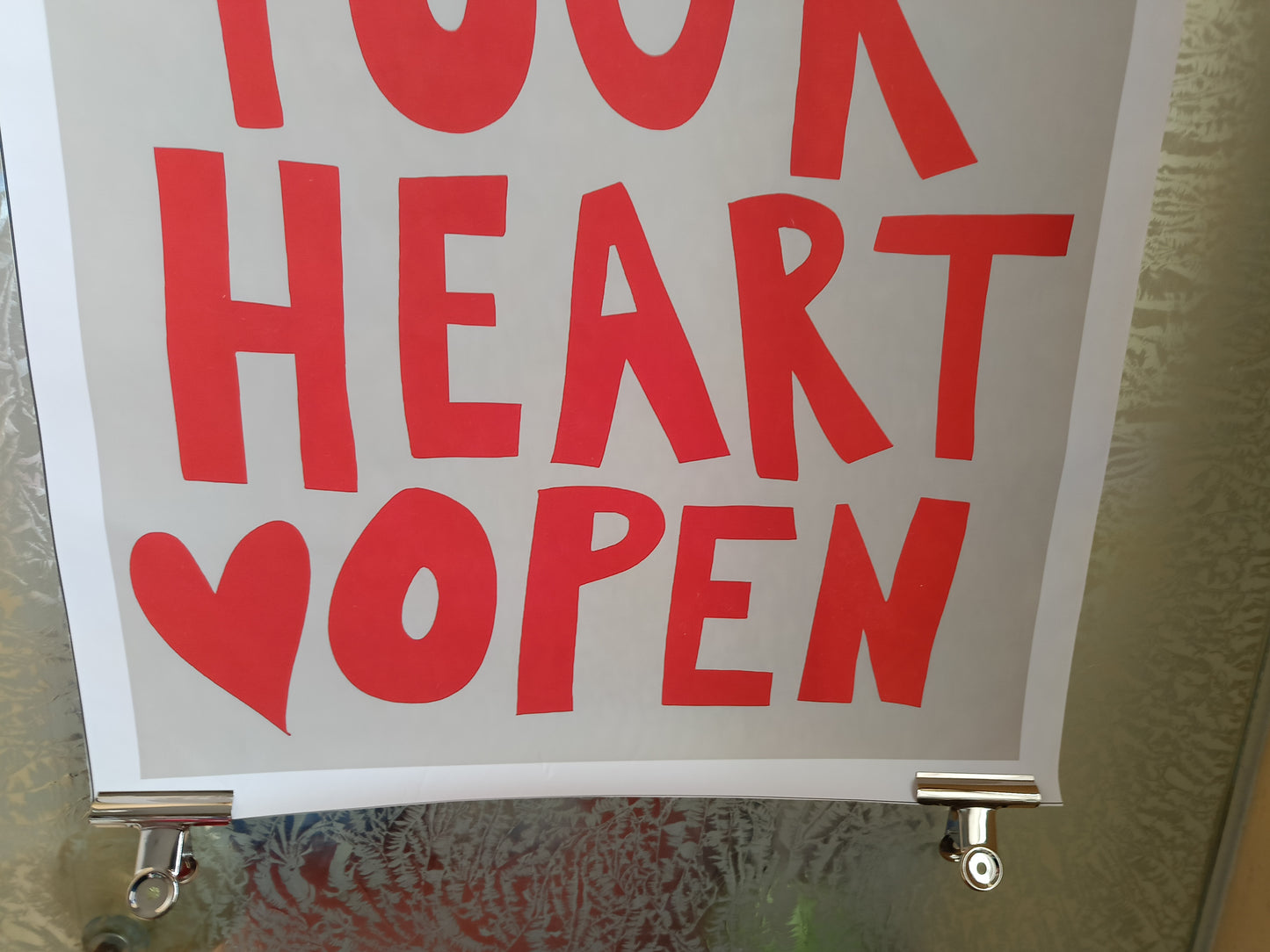 Stampa Su Tela Keep Your Heart Open
Misure 76 x 56 Cm