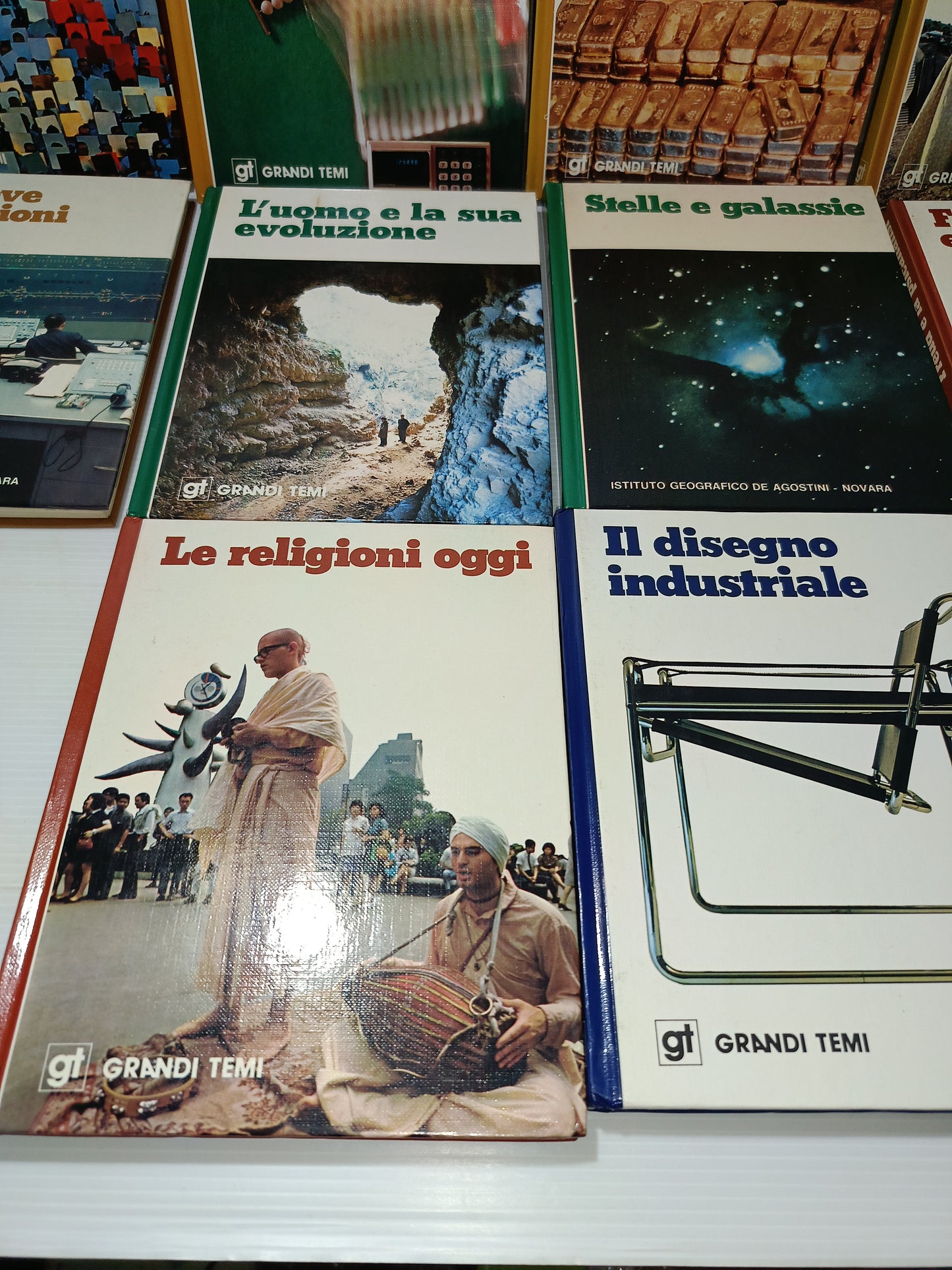 10 Volumi Grandi Temi De Agostini Anni 70
