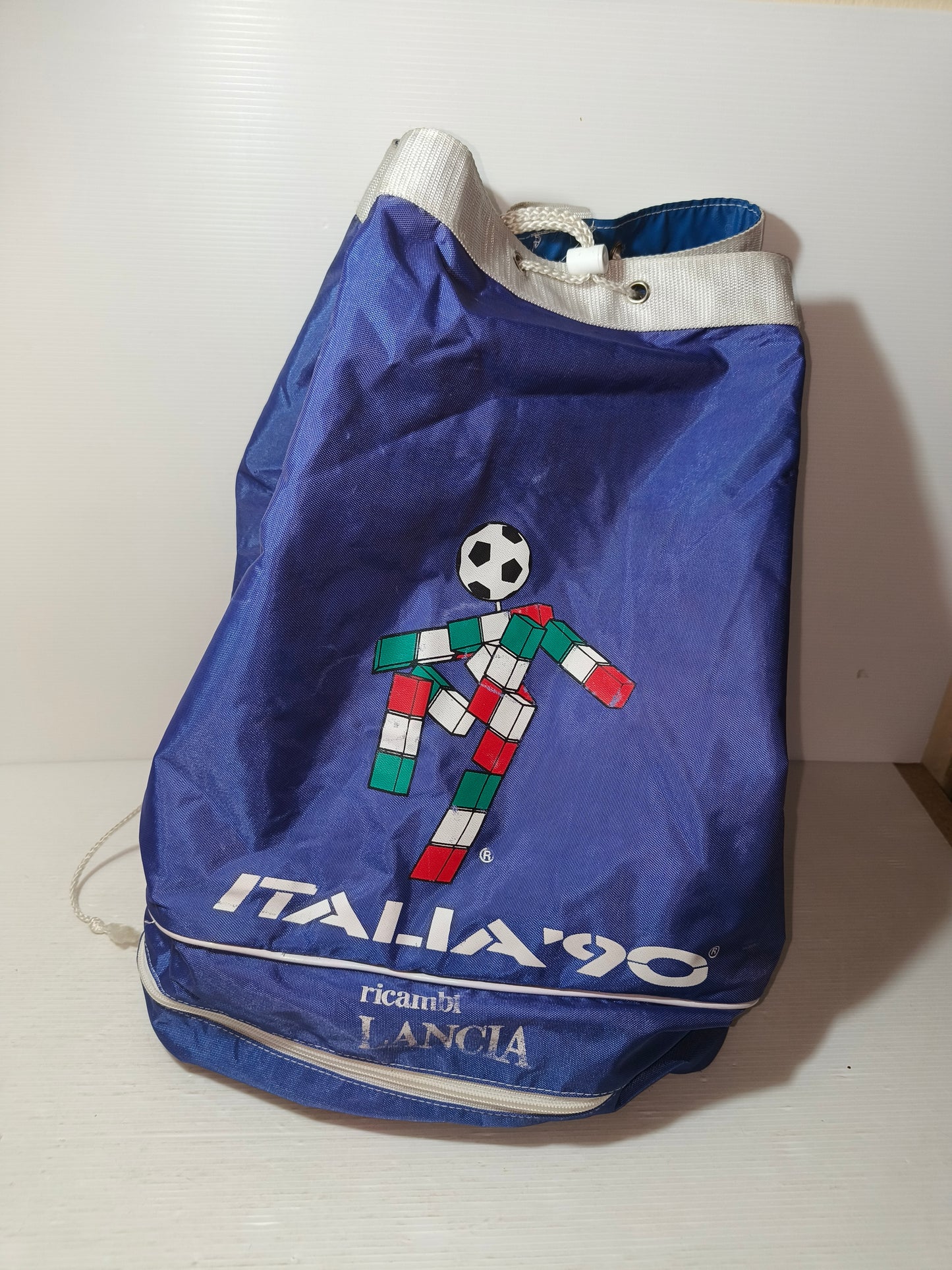 Sacca Sportiva Italia 90 ricambi Lancia, LEGGI