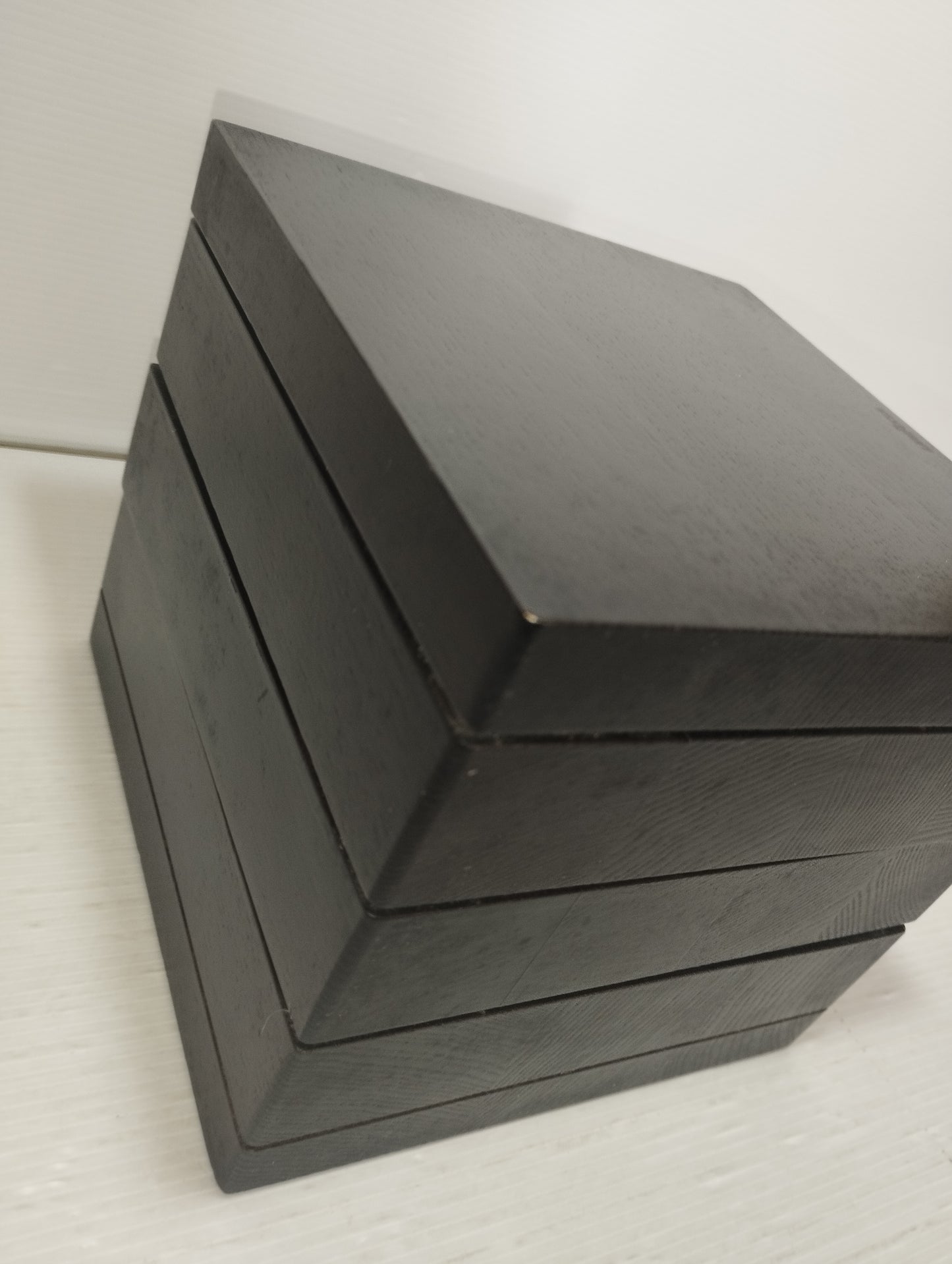 Lavazza Cubo Porta cialde In Legno
Con tre scomparti