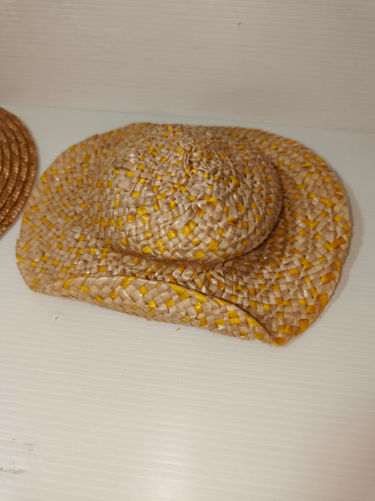 Cappelli in paglia per bambole vintage, LEGGI