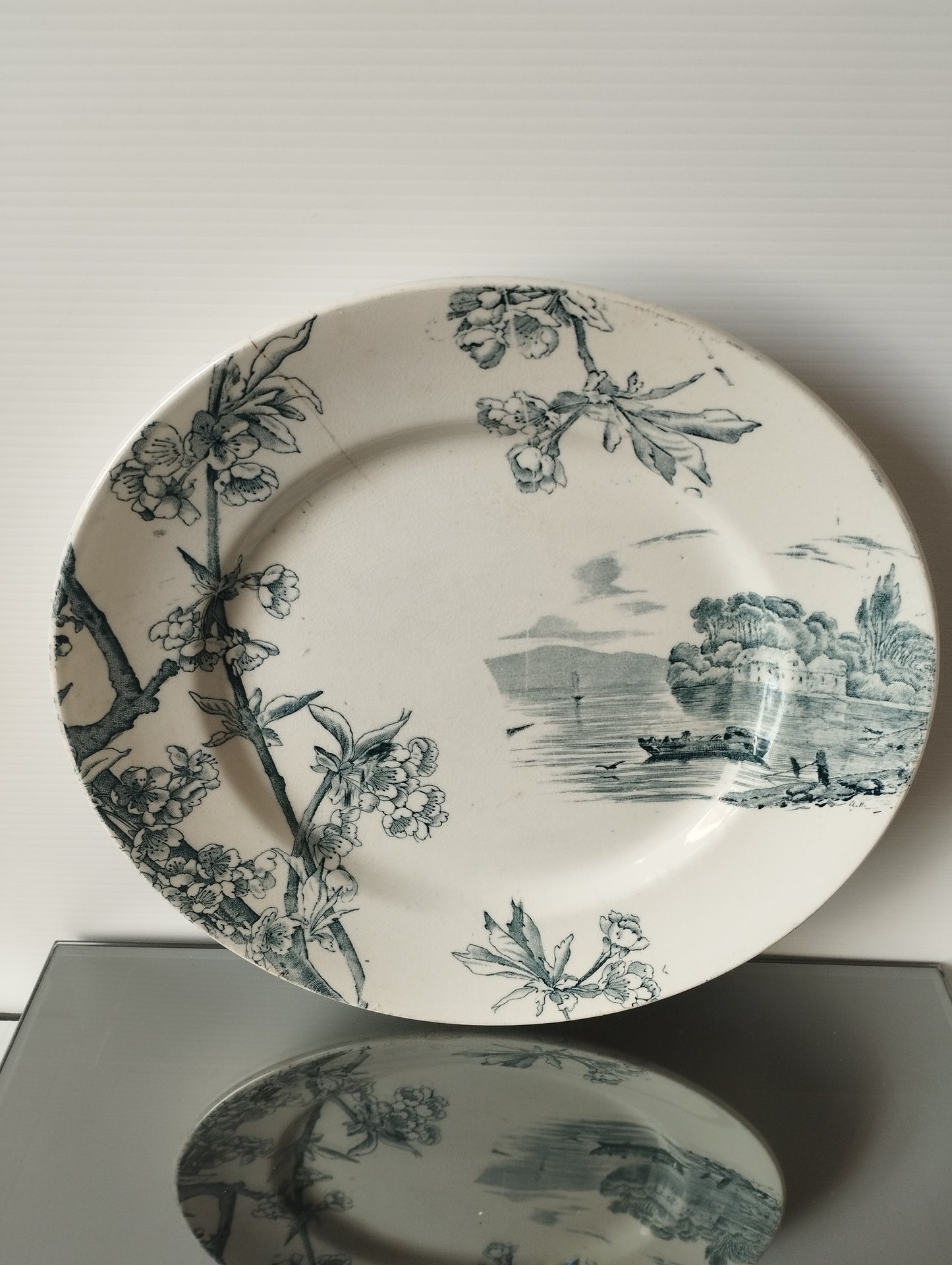 Antico Piatto In Ceramica Terre De Fer