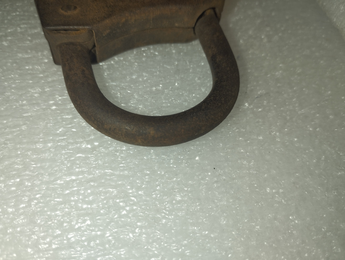 Antico Lucchetto Con Chiave
Da Restaurare
In metallo