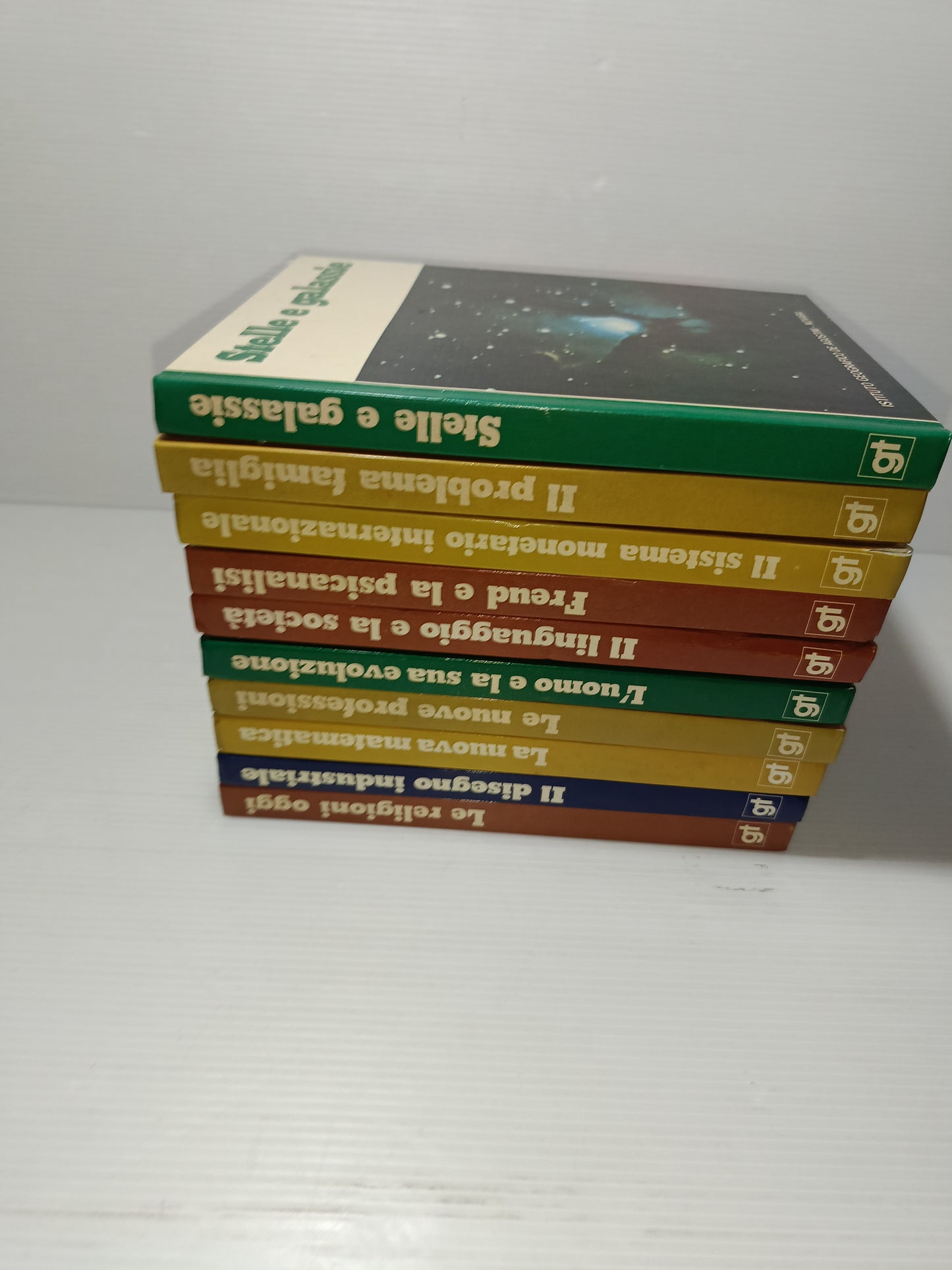 10 Volumi Grandi Temi De Agostini Anni 70