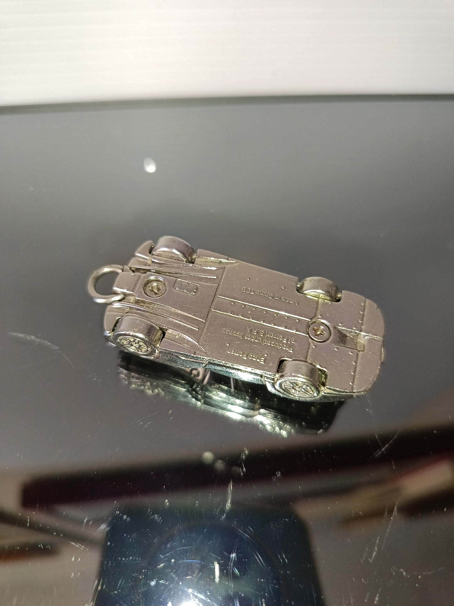 Ciondolo Ferrari Enzo In Metallo