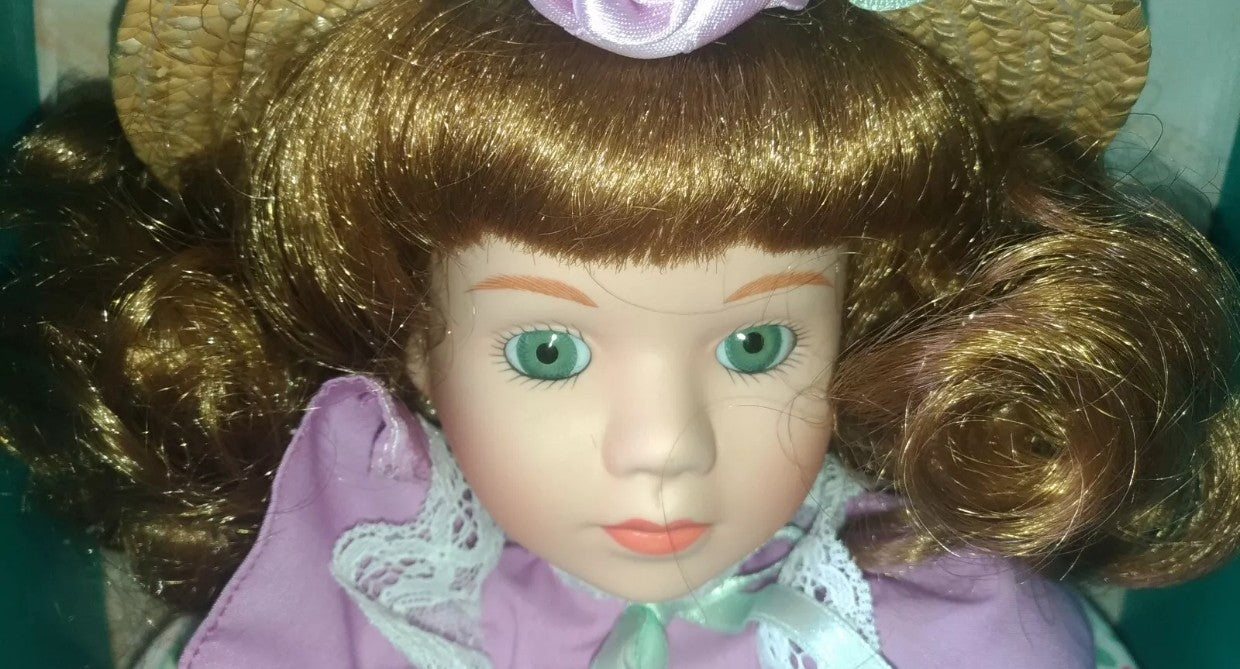 Bambola in porcellana bisque, Gig anni 90