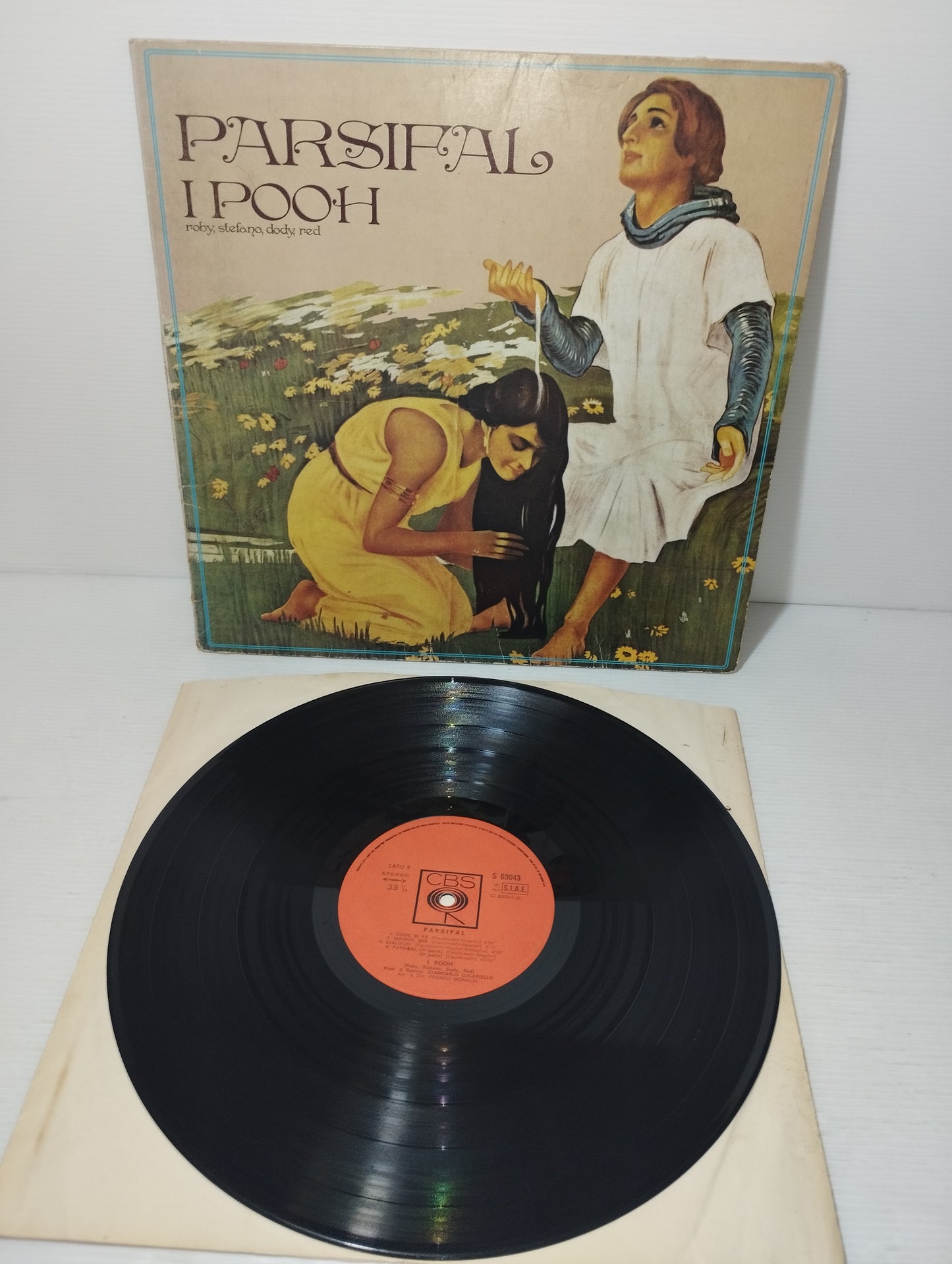 Parsifal I Pooh Lp 33 Giri
Edito nel 1973 da CBS Cod.S 69043
Prima Edizione con inserto