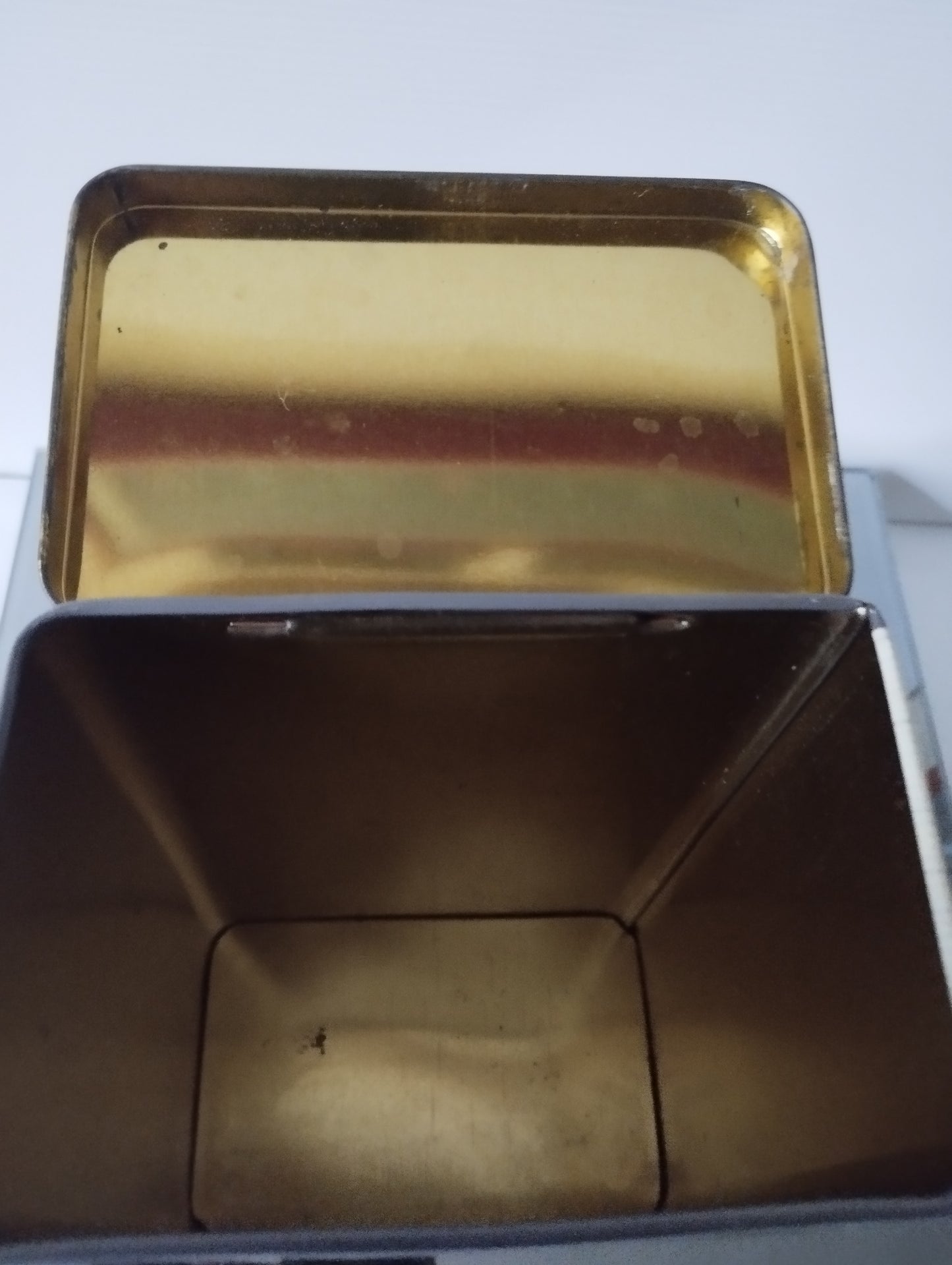 Scatola In Latta Bugatti Man And Machine Gianni Machino Vintage