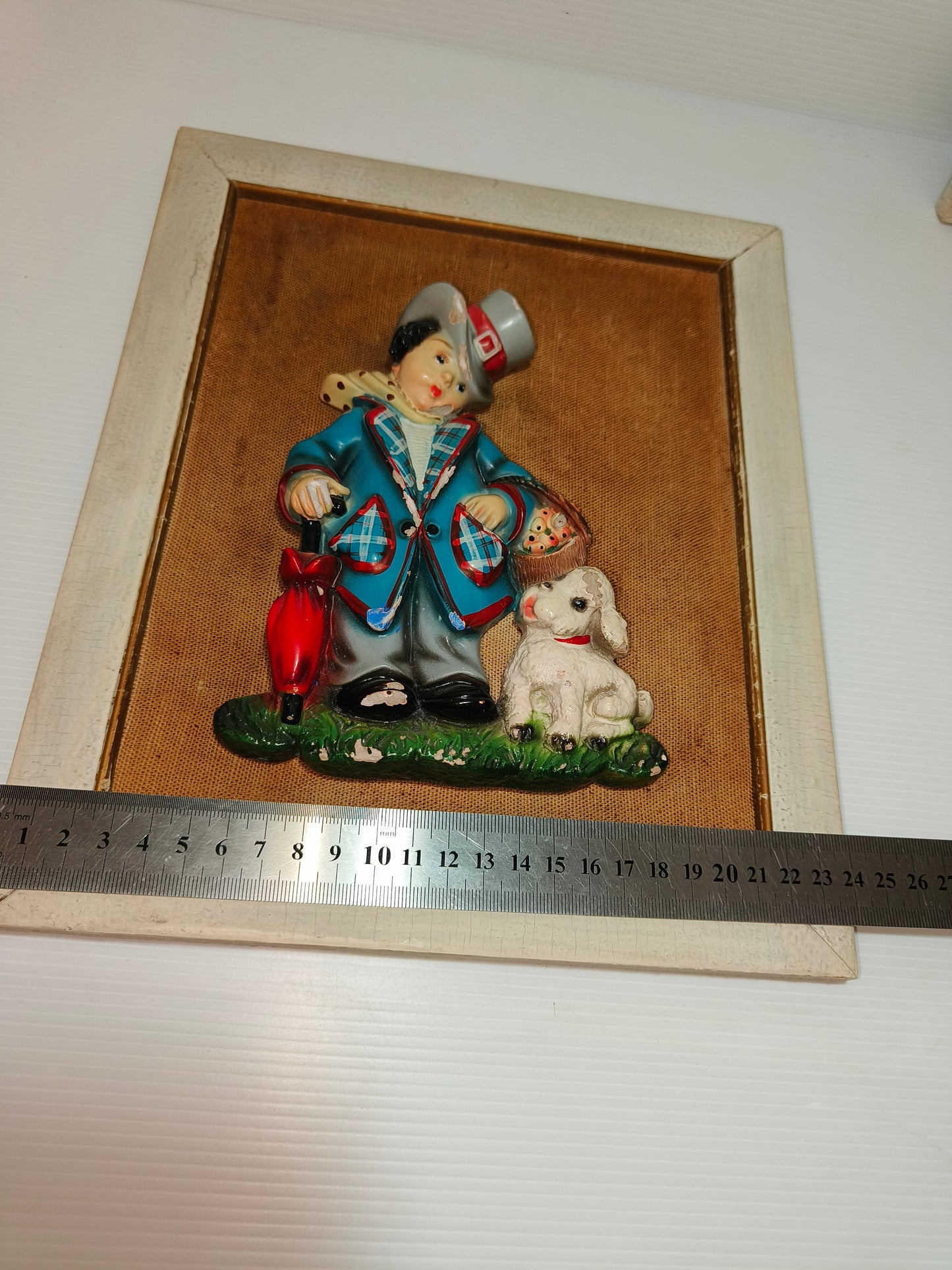 Personaggi in gesso Sarem con cornice anni 60, LEGGI BENE