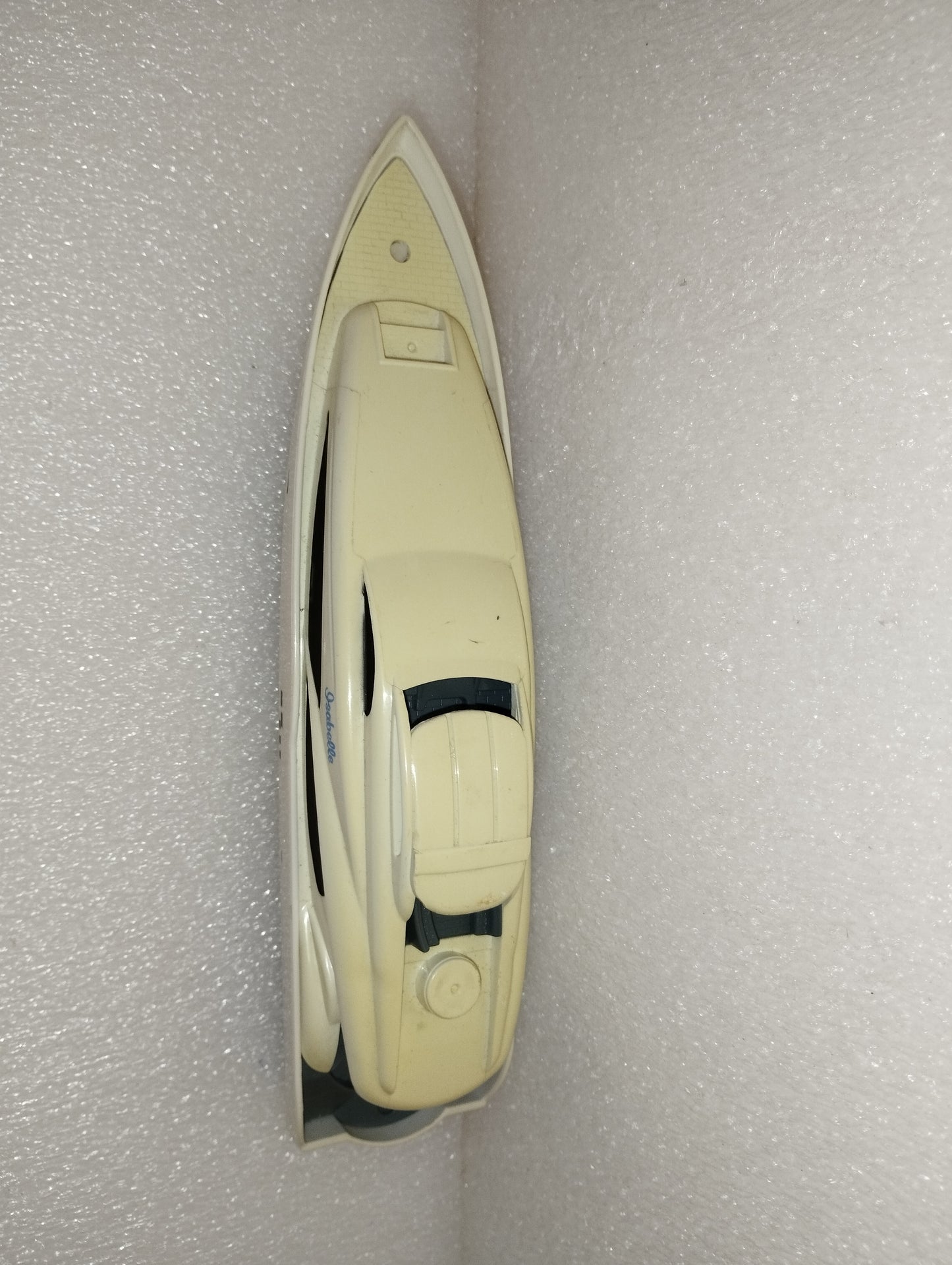 Modellino Yacht Isabelle In Plastica